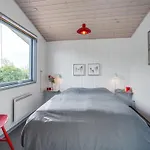 Elise - 800m From The Sea By Interhome Lakolk