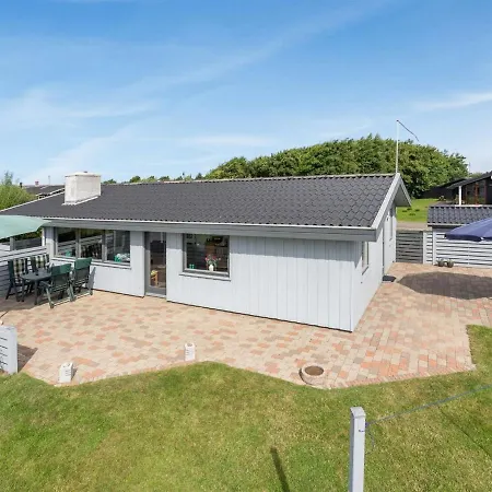 Holiday home Elise - 800m From The Sea In Western Jutland By Interhome Lakolk